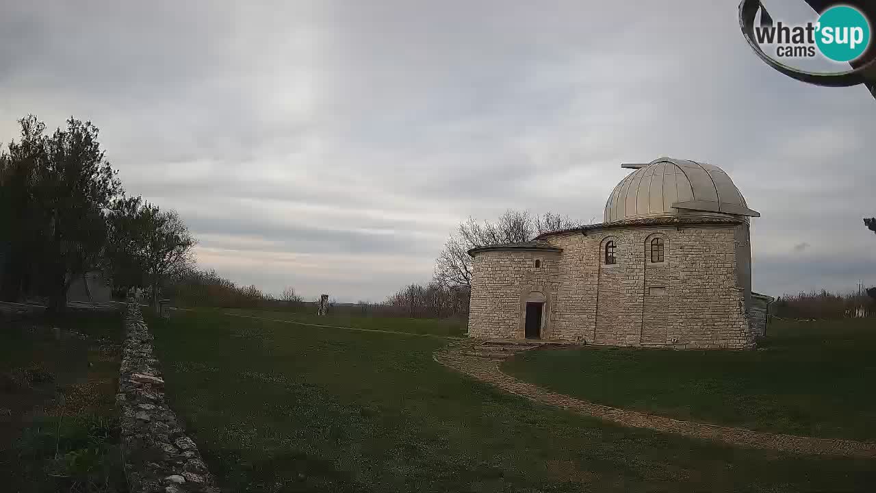 Višnjan Observatory Webcam: Gaze into the Cosmos from Istria, Croatia