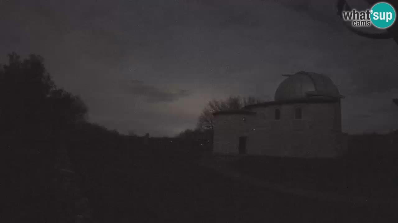 Webcam de l’Observatoire de Višnjan: Plongez dans le cosmos depuis l’Istrie, Croatie