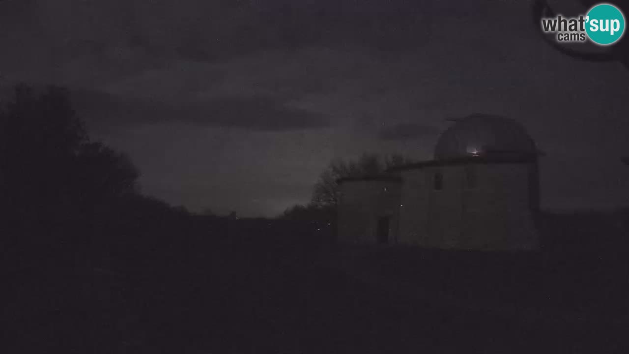 Višnjan Observatory Webcam: Gaze into the Cosmos from Istria, Croatia
