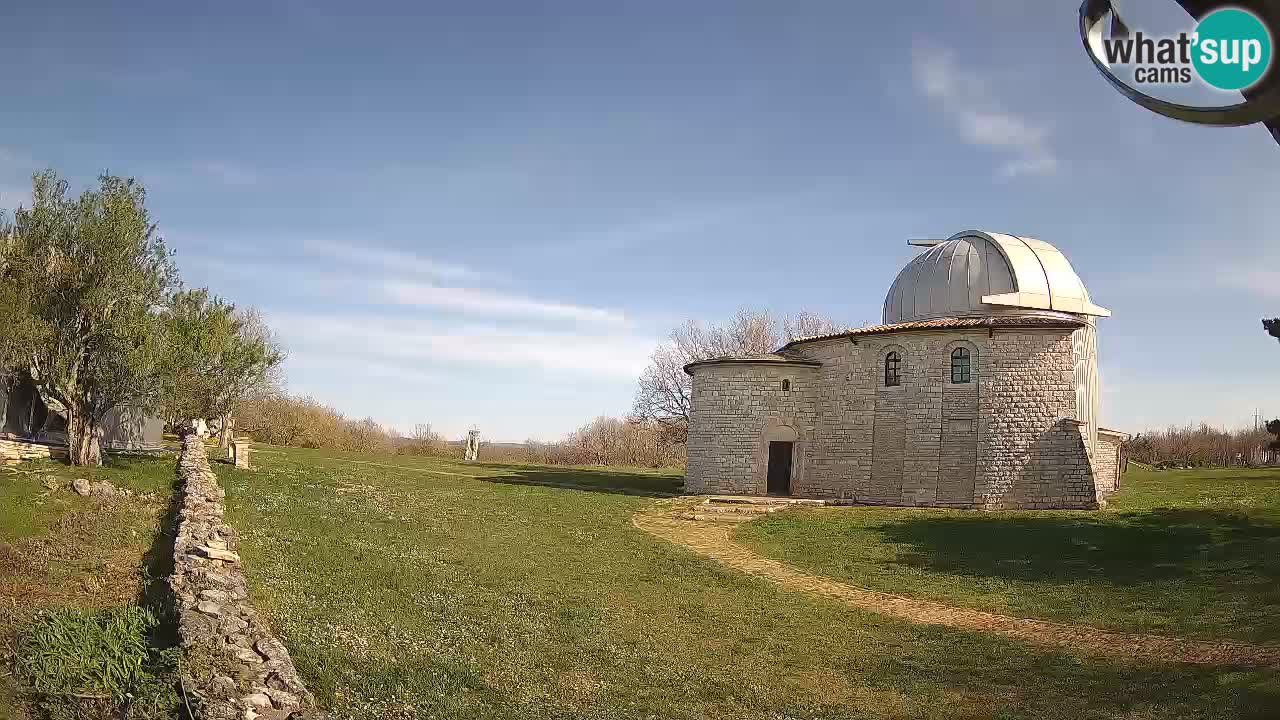 Višnjan Observatory Webcam: Gaze into the Cosmos from Istria, Croatia
