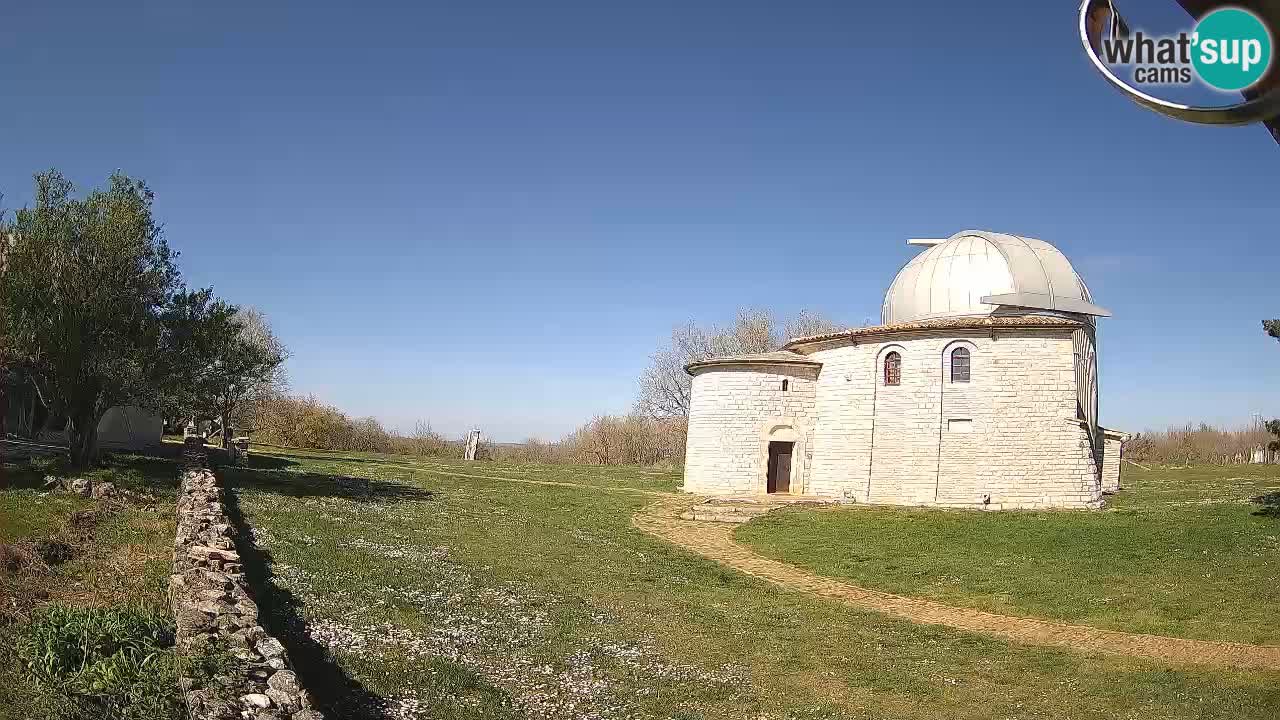 Višnjan Observatory Webcam: Gaze into the Cosmos from Istria, Croatia