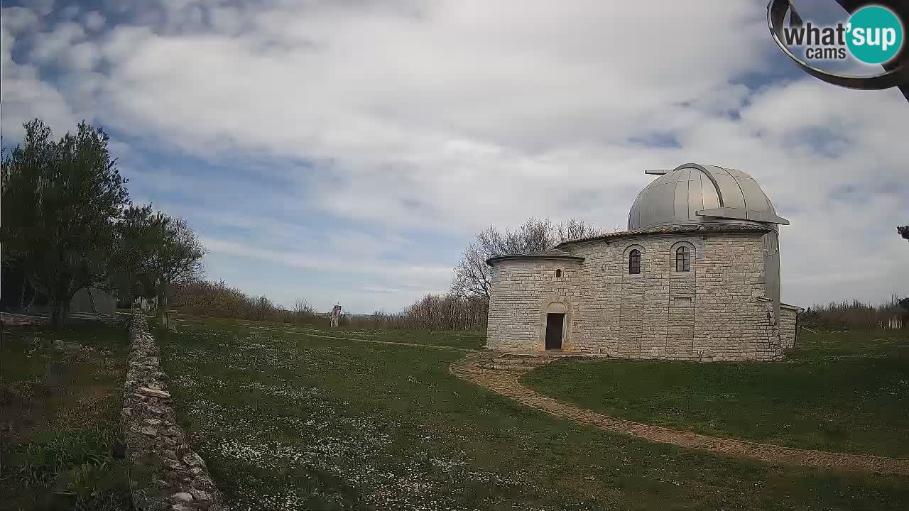 Webcam de l’Observatoire de Višnjan: Plongez dans le cosmos depuis l’Istrie, Croatie