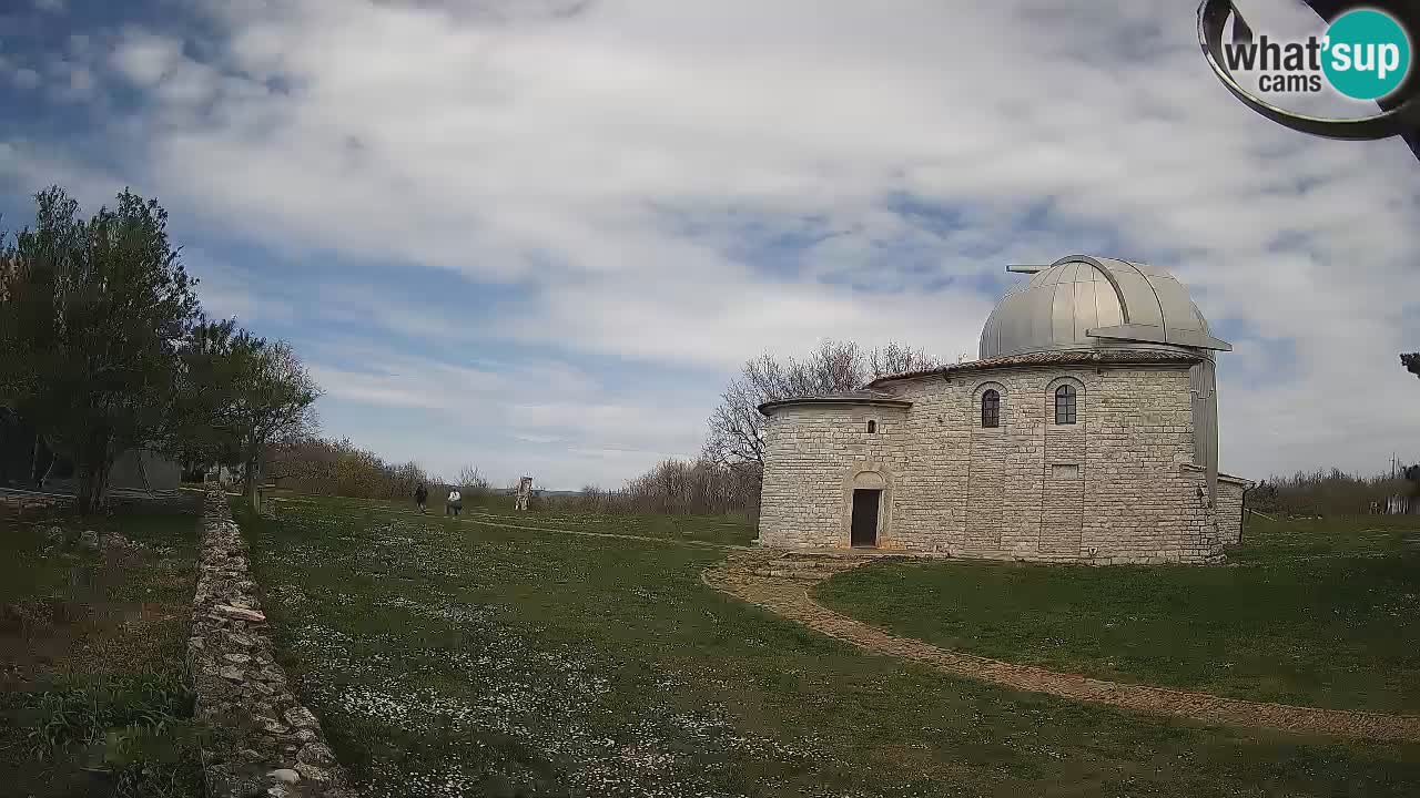 Višnjanska observatorijska spletna kamera: Opazujte vesolje iz Istre, Hrvaška