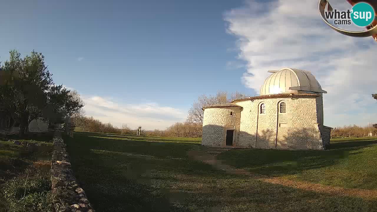 Višnjanska observatorijska spletna kamera: Opazujte vesolje iz Istre, Hrvaška