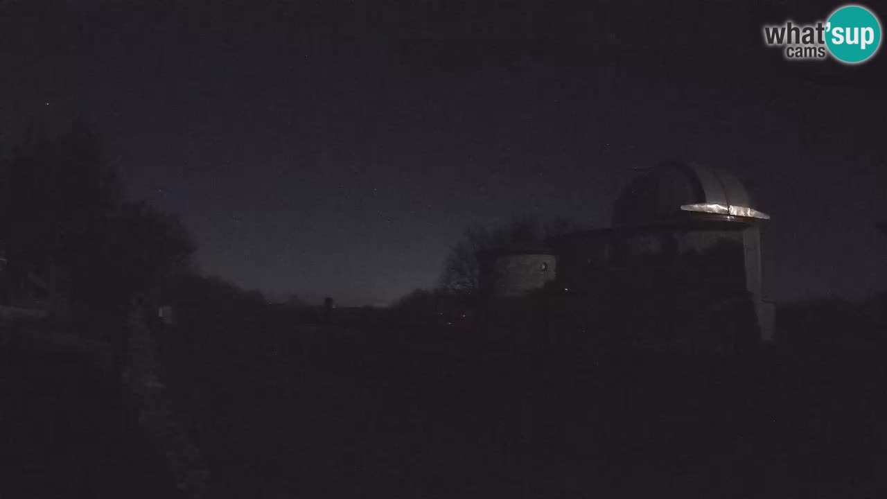 Webcam de l’Observatoire de Višnjan: Plongez dans le cosmos depuis l’Istrie, Croatie