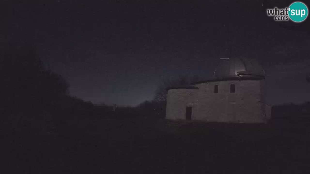 Webcam de l’Observatoire de Višnjan: Plongez dans le cosmos depuis l’Istrie, Croatie