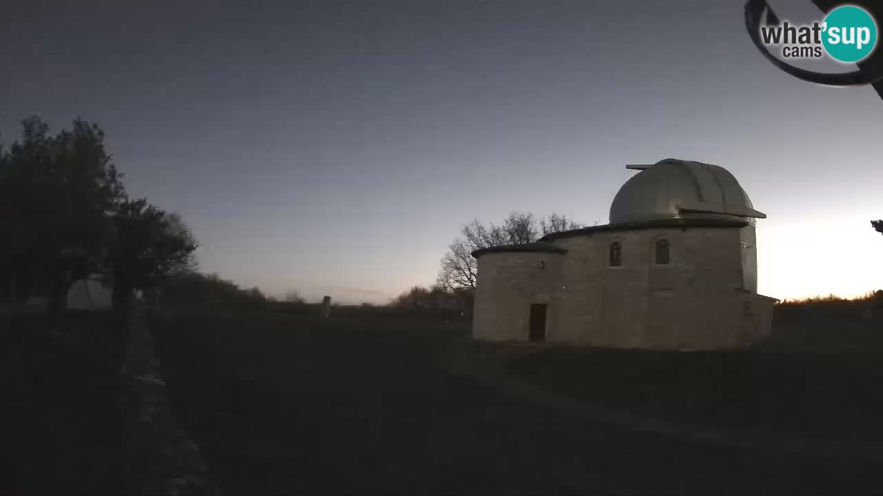 Webcam de l’Observatoire de Višnjan: Plongez dans le cosmos depuis l’Istrie, Croatie