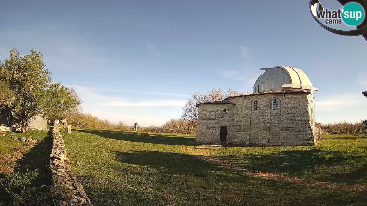 Višnjanska observatorijska spletna kamera: Opazujte vesolje iz Istre, Hrvaška
