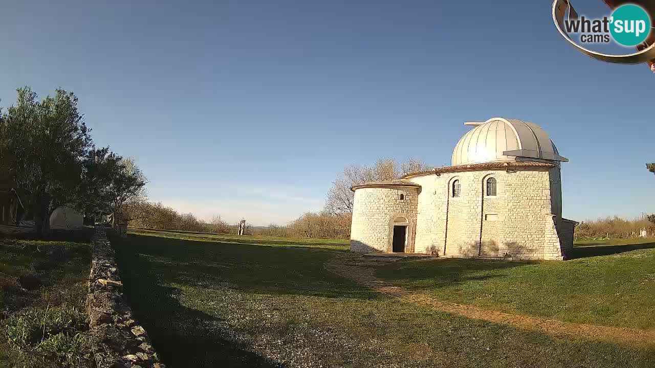 Višnjan Observatory Webcam: Gaze into the Cosmos from Istria, Croatia