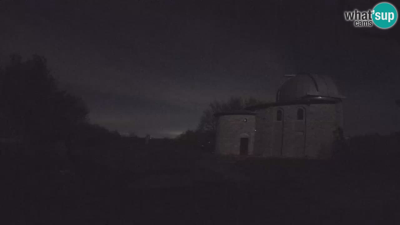 Višnjanska observatorijska spletna kamera: Opazujte vesolje iz Istre, Hrvaška