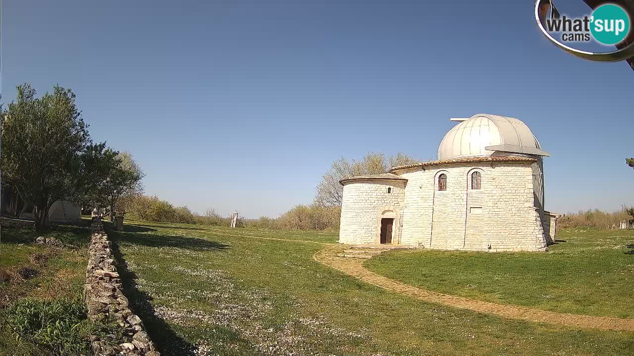 Webcam de l’Observatoire de Višnjan: Plongez dans le cosmos depuis l’Istrie, Croatie