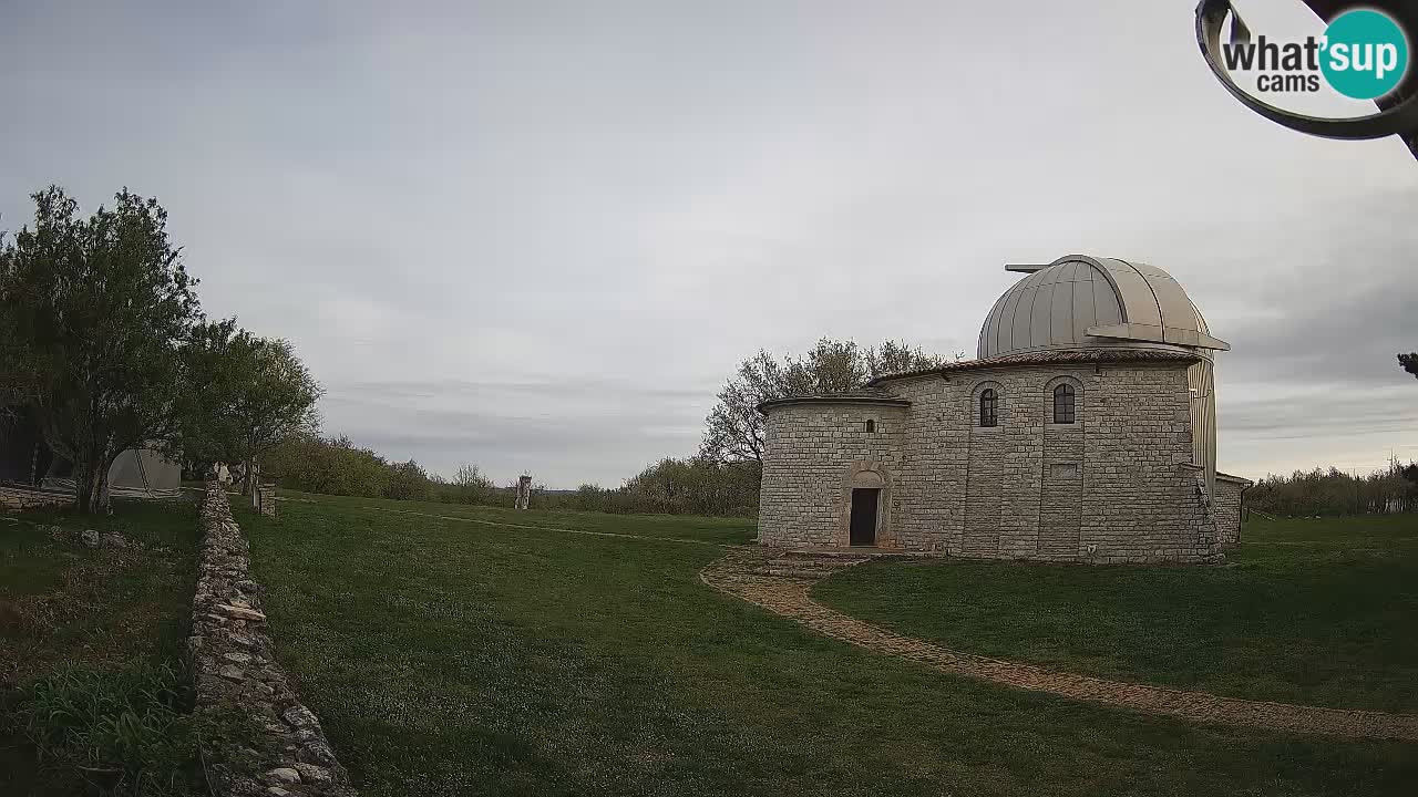 Višnjanska observatorijska spletna kamera: Opazujte vesolje iz Istre, Hrvaška