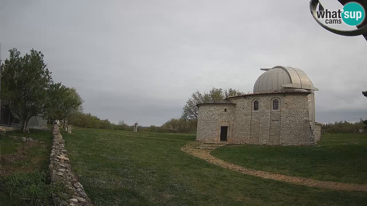 Višnjanska observatorijska spletna kamera: Opazujte vesolje iz Istre, Hrvaška
