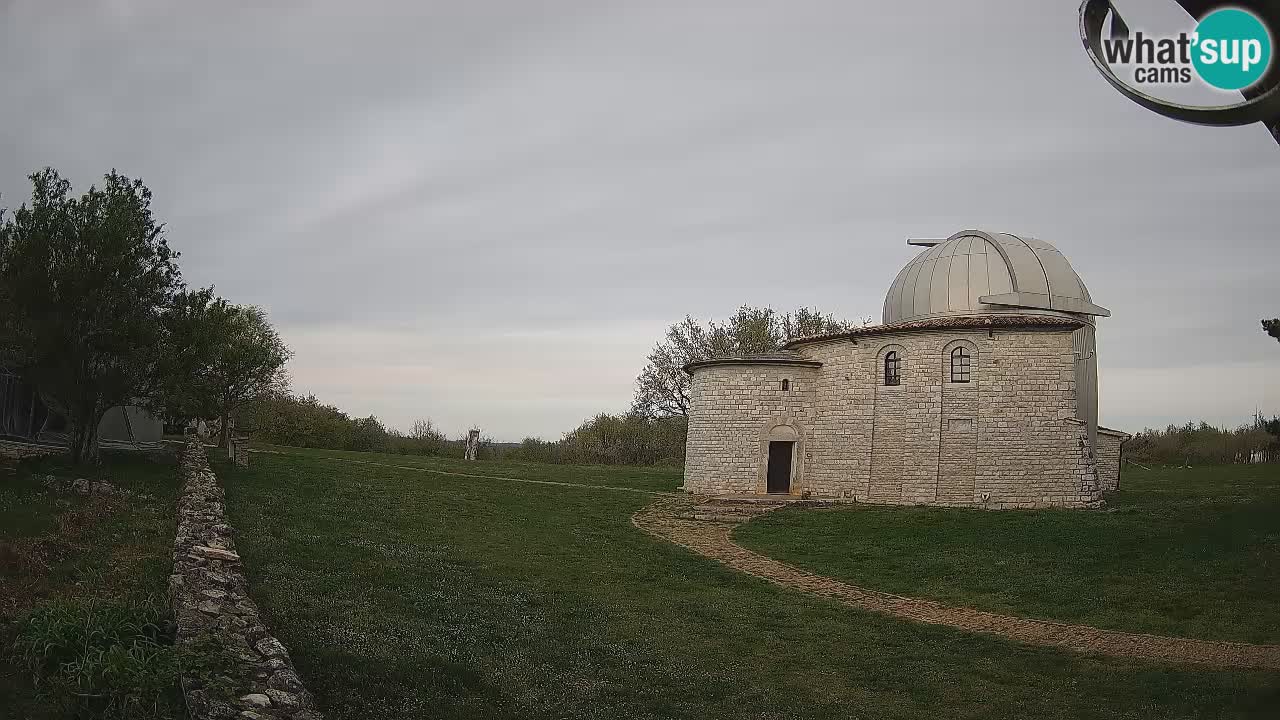 Višnjan Observatory Webcam: Gaze into the Cosmos from Istria, Croatia