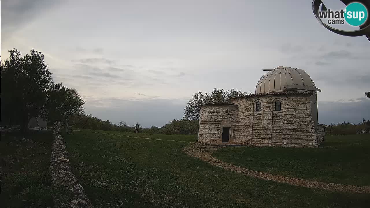 Webcam del Observatorio de Višnjan: Contempla el cosmos desde Istria, Croacia