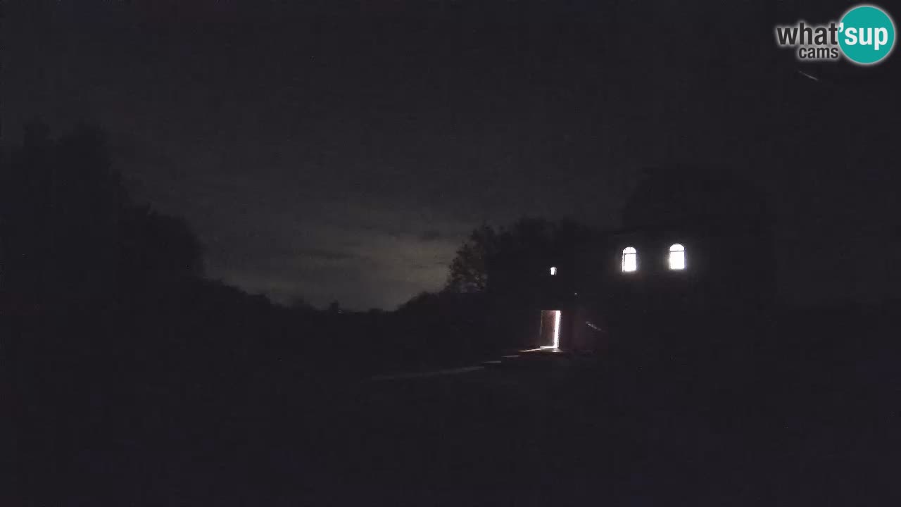 Webcam de l’Observatoire de Višnjan: Plongez dans le cosmos depuis l’Istrie, Croatie