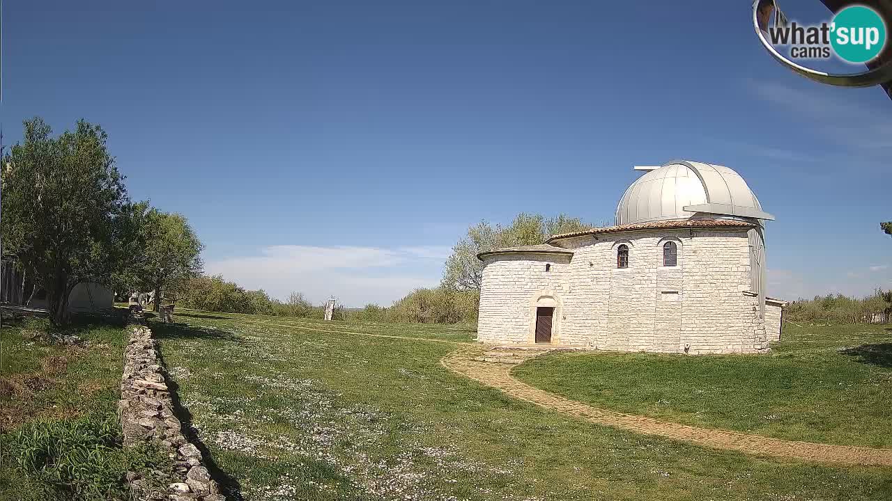 Webcam de l’Observatoire de Višnjan: Plongez dans le cosmos depuis l’Istrie, Croatie