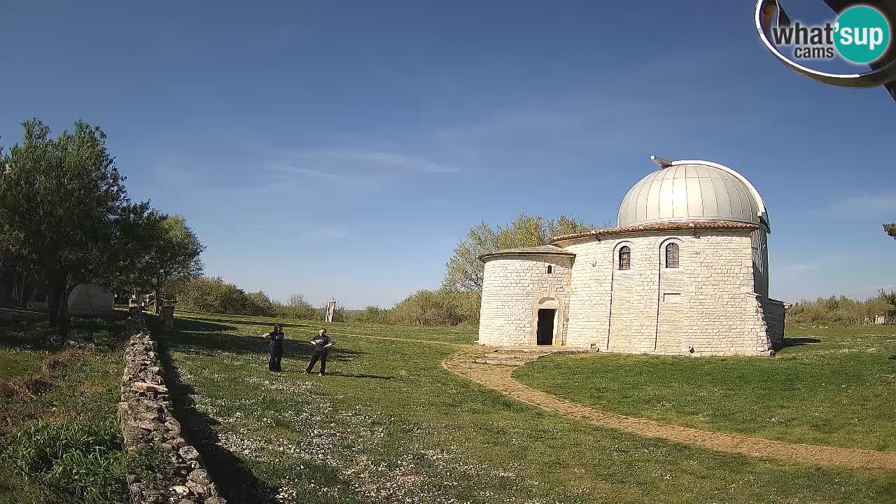 Webcam de l’Observatoire de Višnjan: Plongez dans le cosmos depuis l’Istrie, Croatie