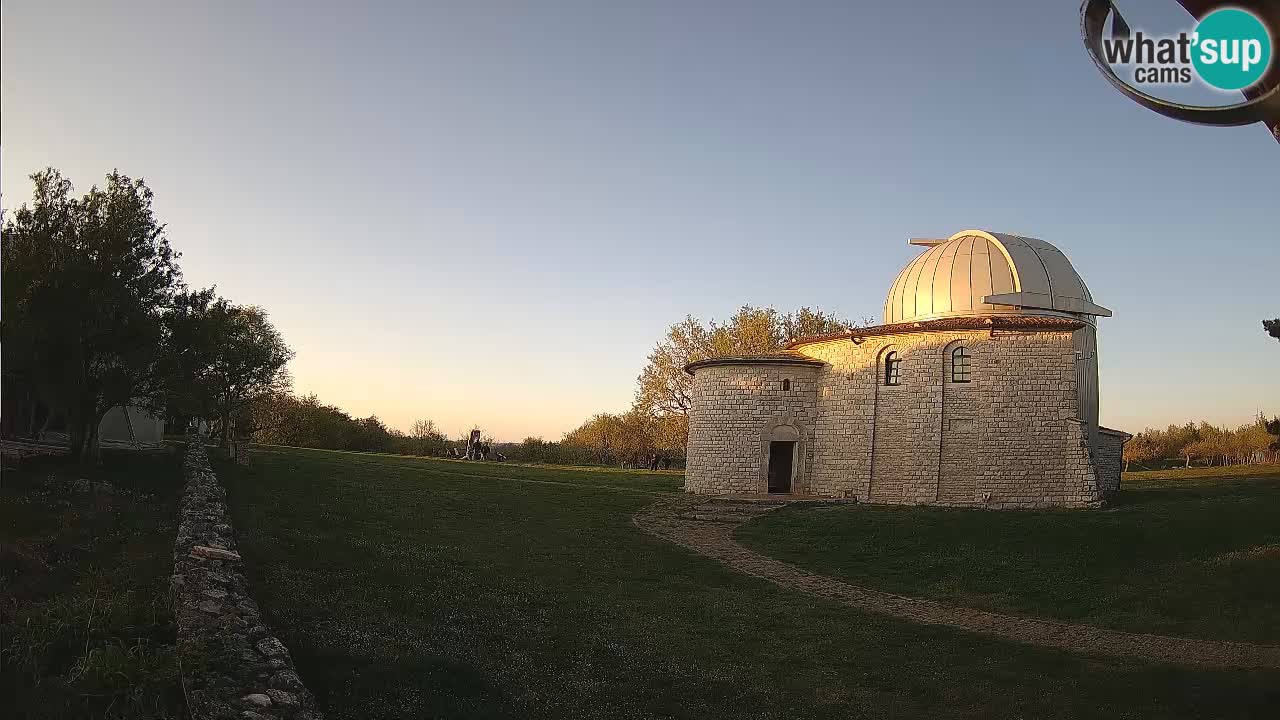 Višnjan Observatory Webcam: Gaze into the Cosmos from Istria, Croatia