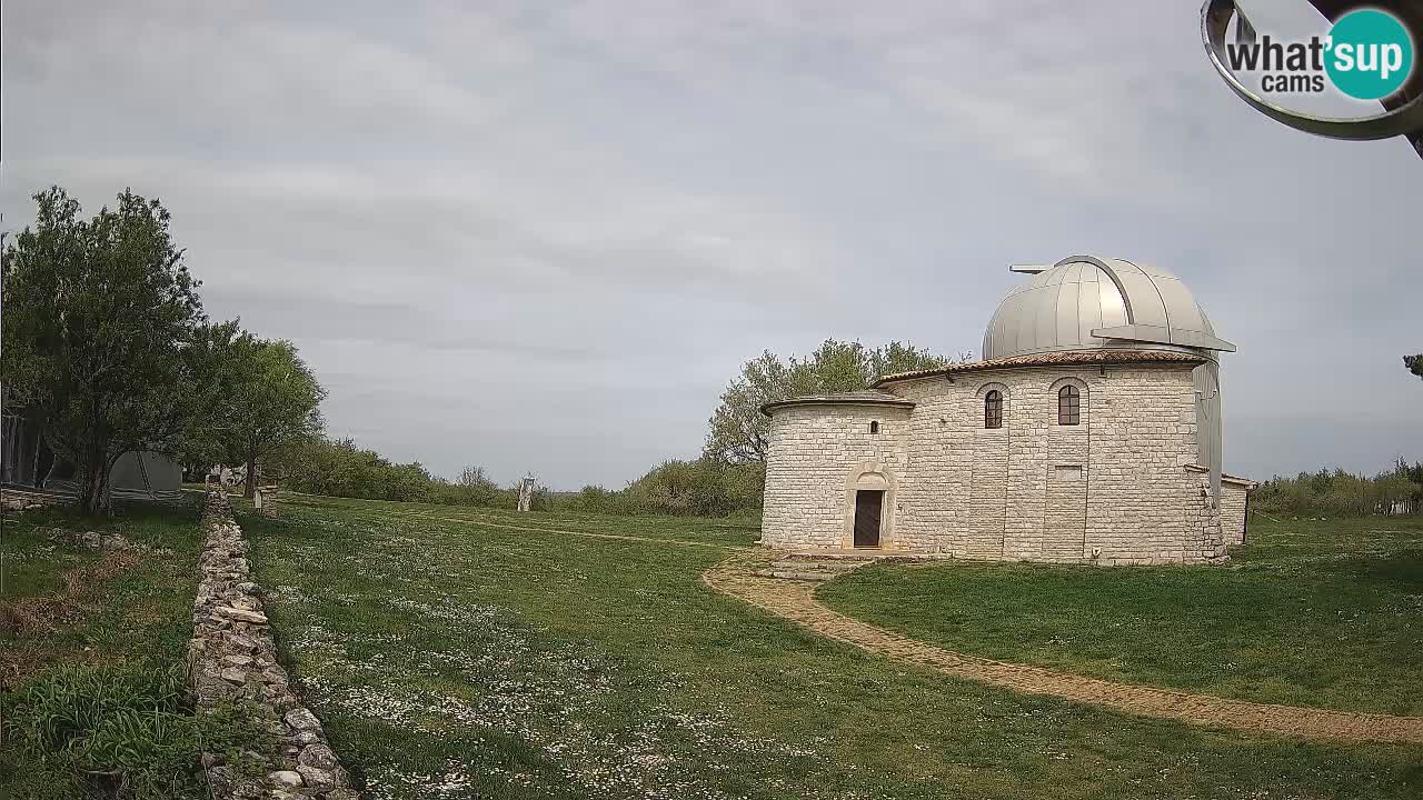 Višnjan Observatory Webcam: Gaze into the Cosmos from Istria, Croatia