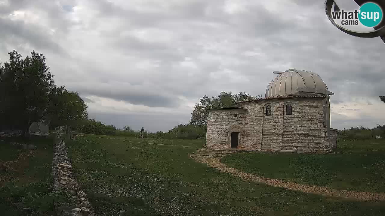 Višnjanska opservatorijska web kamera: Zavirite u svemir s poluotoka Istre, Hrvatska