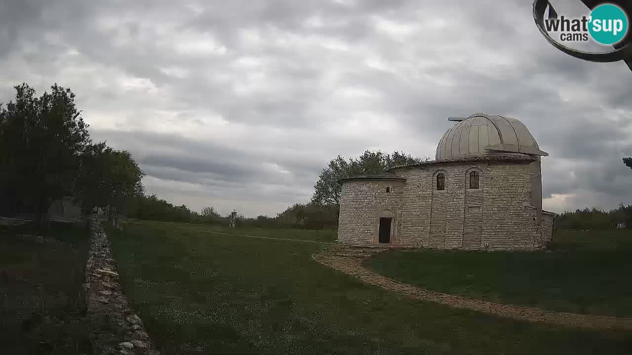 Višnjanska opservatorijska web kamera: Zavirite u svemir s poluotoka Istre, Hrvatska