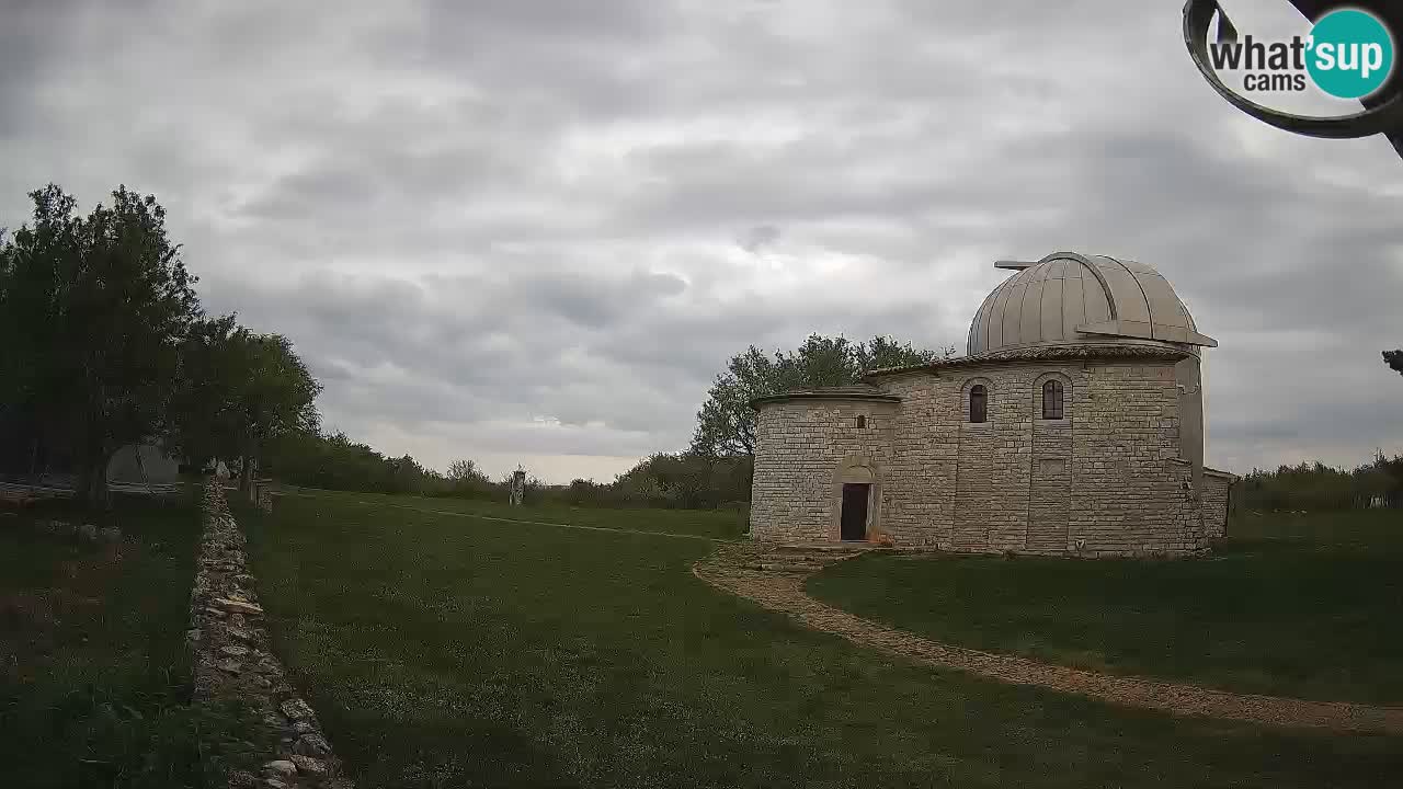 Višnjanska opservatorijska web kamera: Zavirite u svemir s poluotoka Istre, Hrvatska