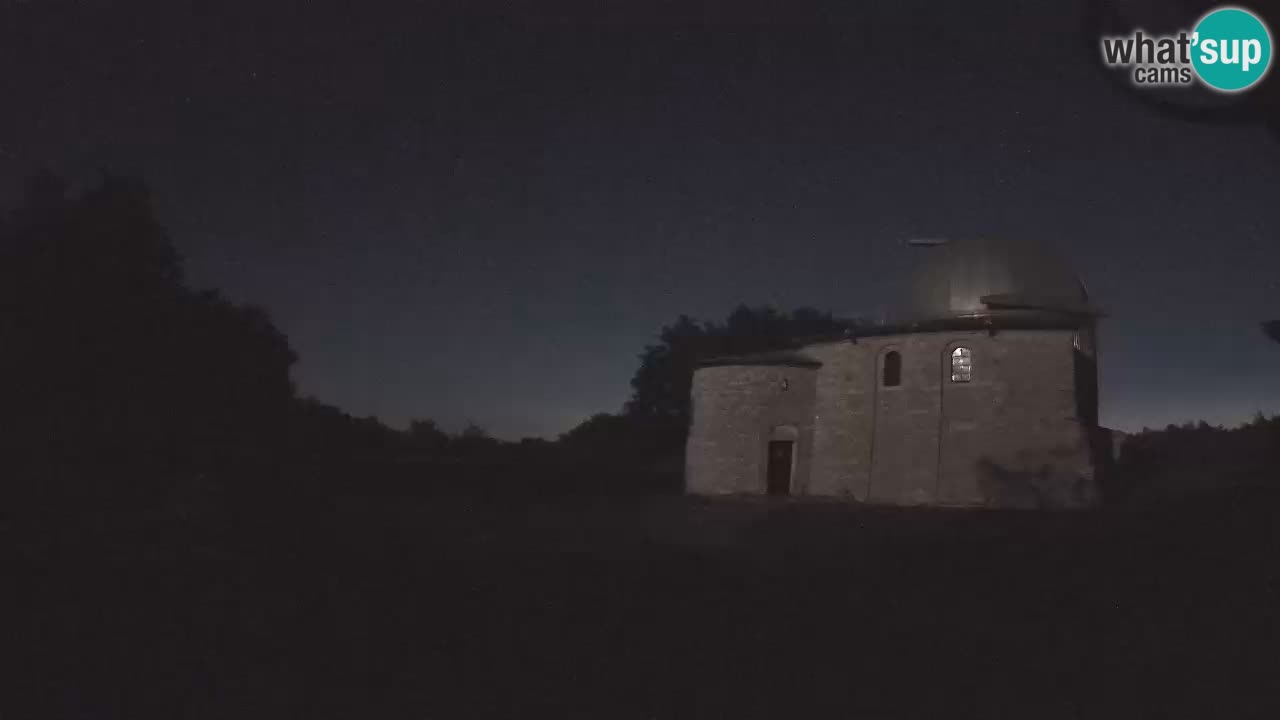 Višnjanska observatorijska spletna kamera: Opazujte vesolje iz Istre, Hrvaška