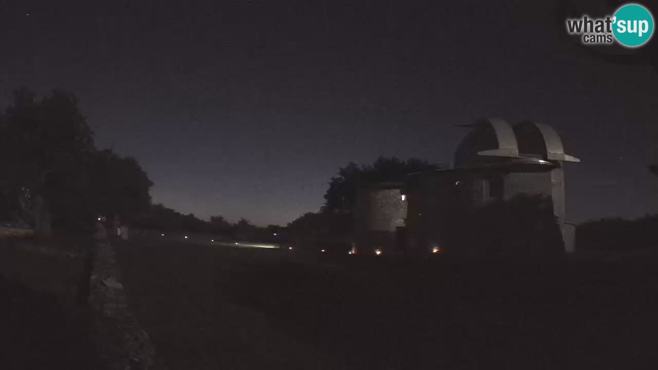 Webcam de l’Observatoire de Višnjan: Plongez dans le cosmos depuis l’Istrie, Croatie