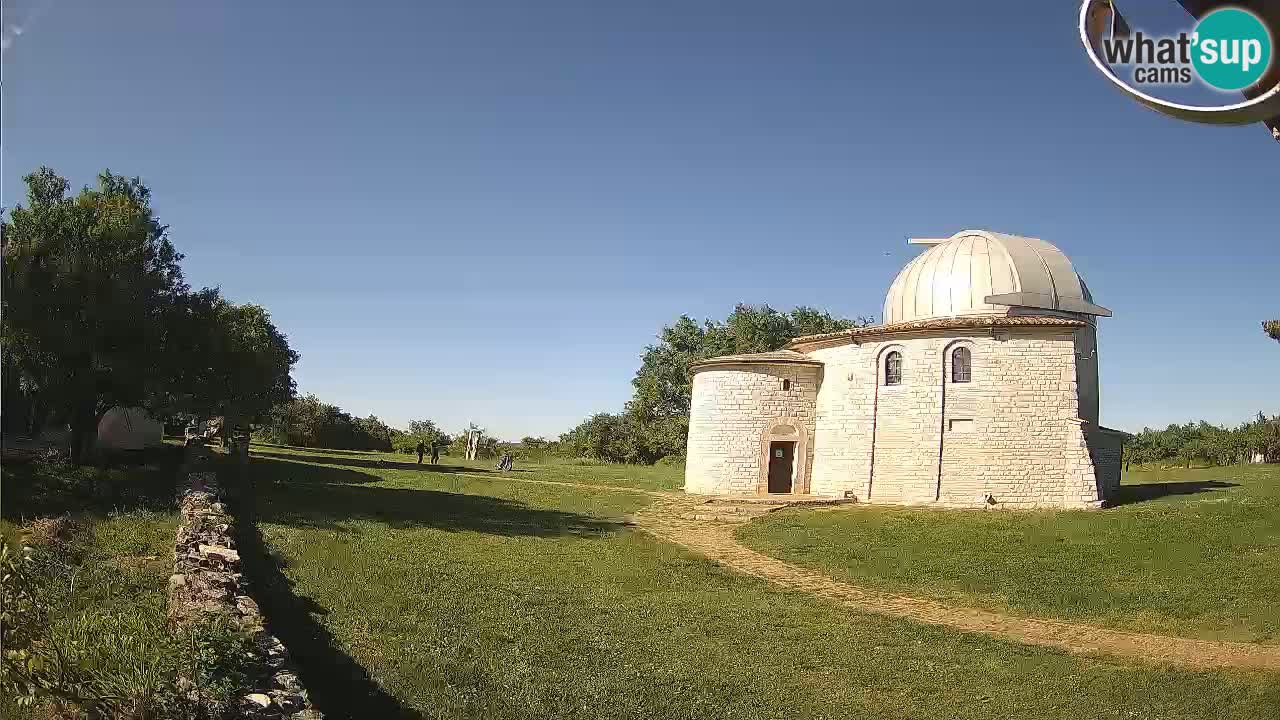 Višnjanska opservatorijska web kamera: Zavirite u svemir s poluotoka Istre, Hrvatska