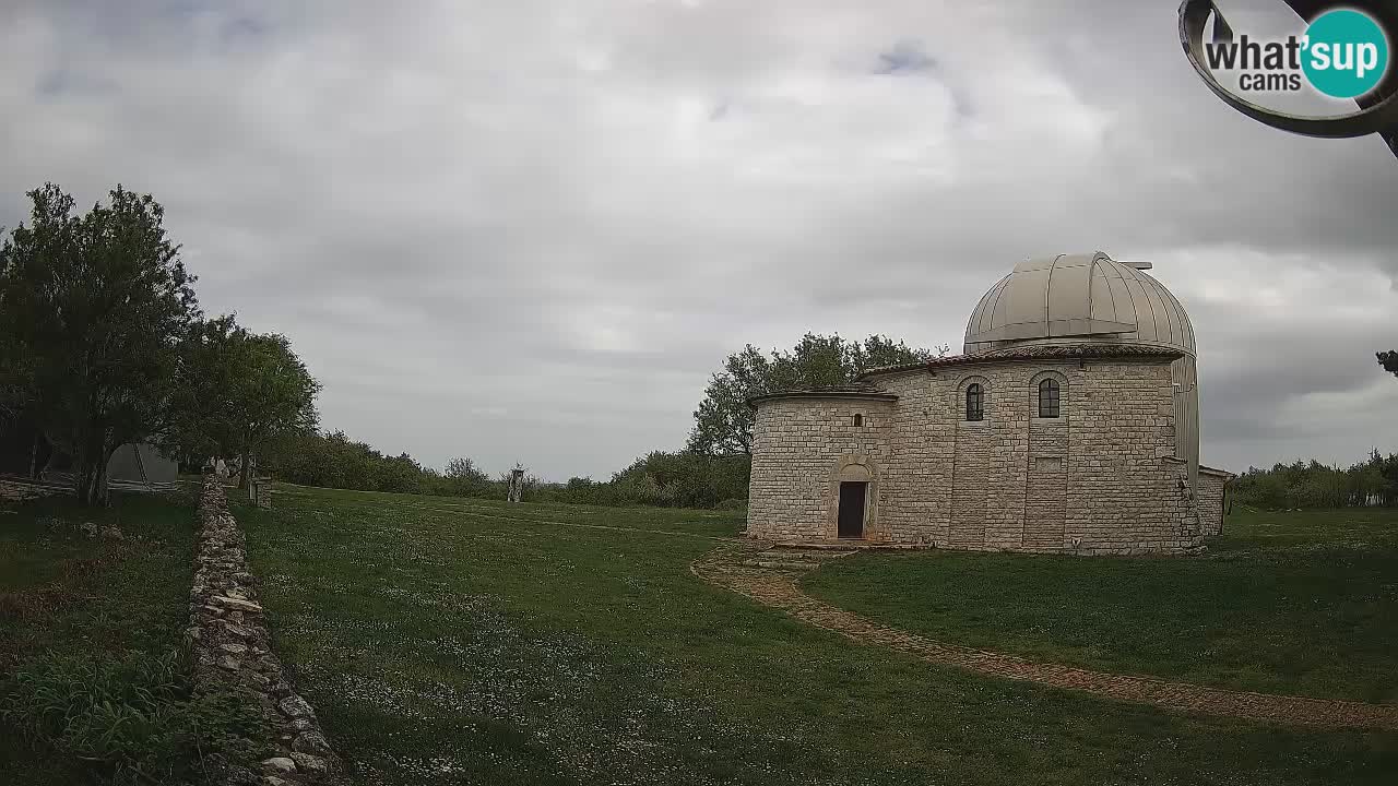 Višnjanska observatorijska spletna kamera: Opazujte vesolje iz Istre, Hrvaška