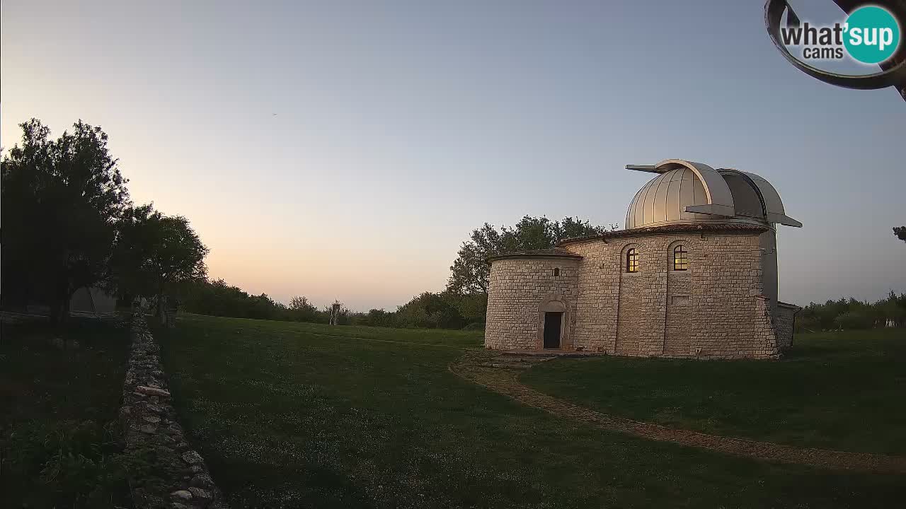 Webcam del Observatorio de Višnjan: Contempla el cosmos desde Istria, Croacia
