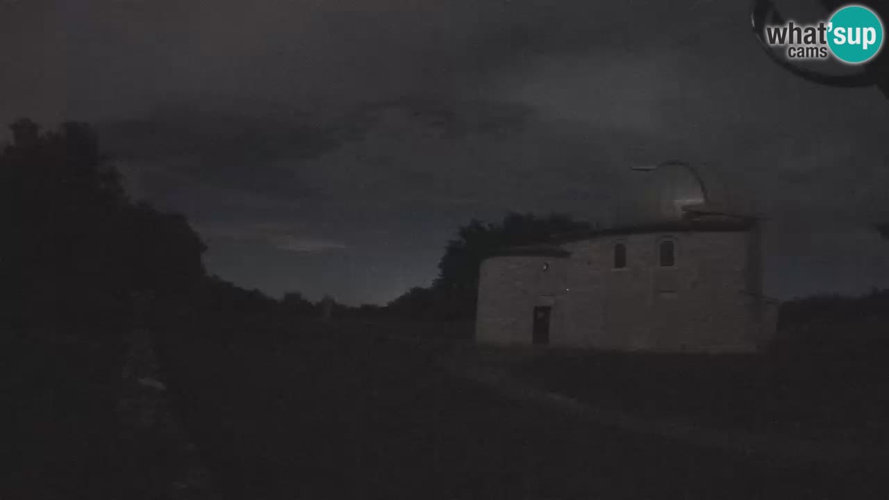 Višnjanska observatorijska spletna kamera: Opazujte vesolje iz Istre, Hrvaška
