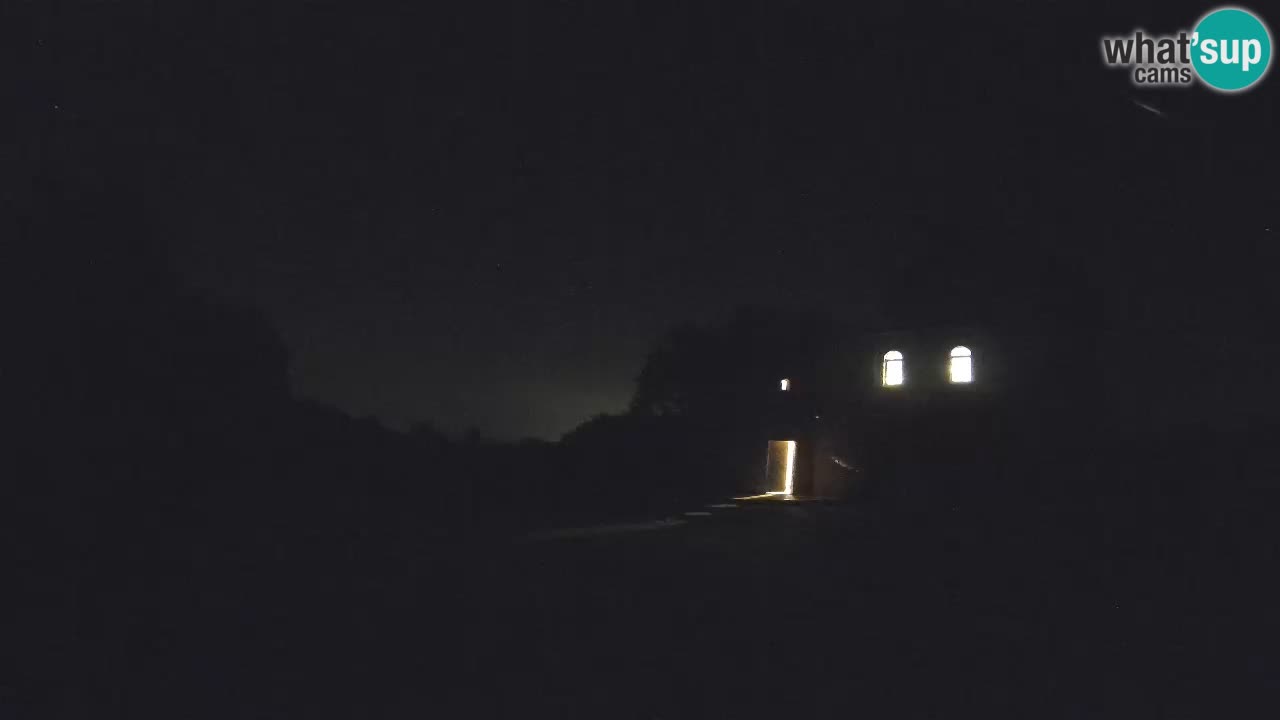 Webcam de l’Observatoire de Višnjan: Plongez dans le cosmos depuis l’Istrie, Croatie