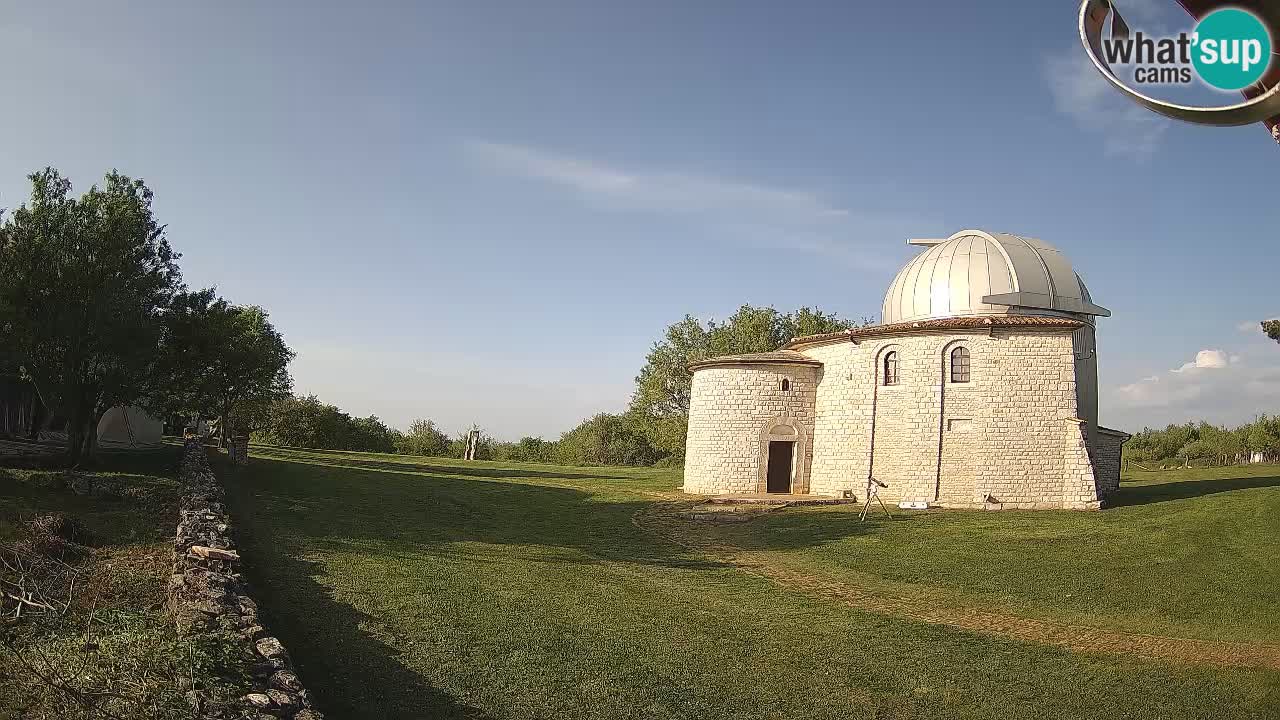 Višnjanska observatorijska spletna kamera: Opazujte vesolje iz Istre, Hrvaška