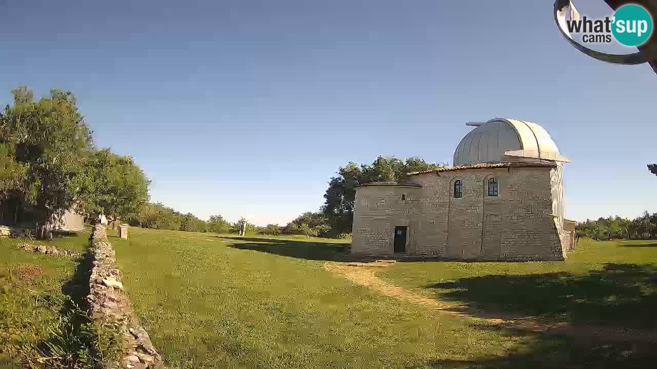 Višnjan Observatory Webcam: Gaze into the Cosmos from Istria, Croatia