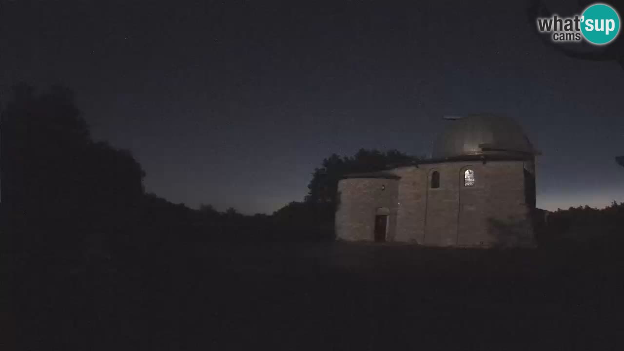Webcam del Observatorio de Višnjan: Contempla el cosmos desde Istria, Croacia