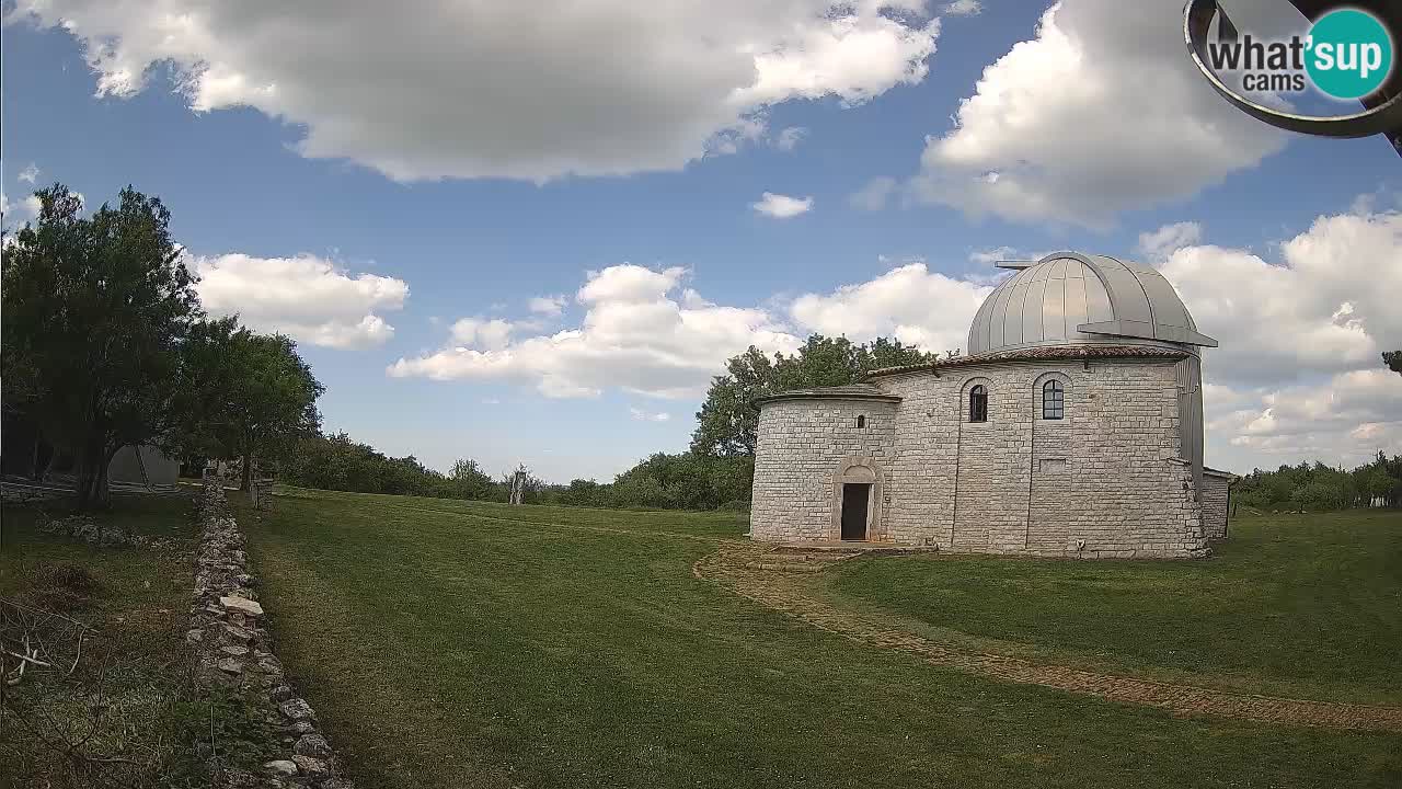 Višnjanska observatorijska spletna kamera: Opazujte vesolje iz Istre, Hrvaška