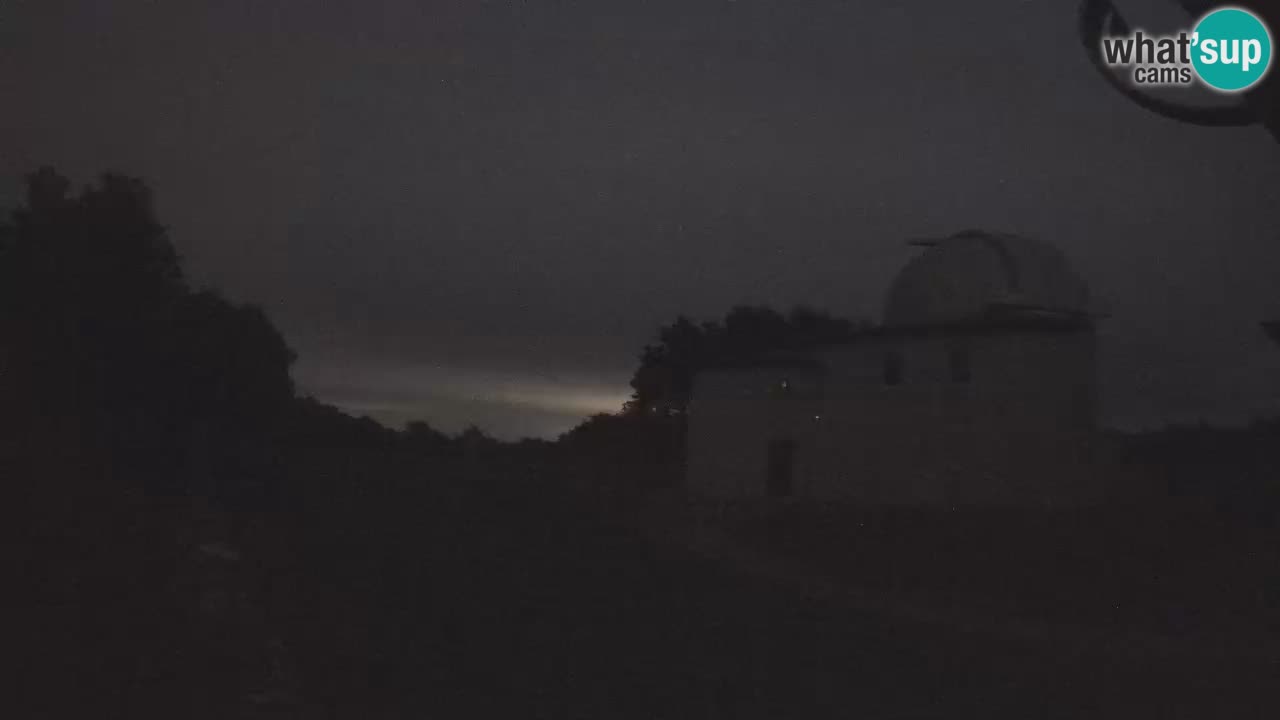 Višnjan Observatory Webcam: Gaze into the Cosmos from Istria, Croatia