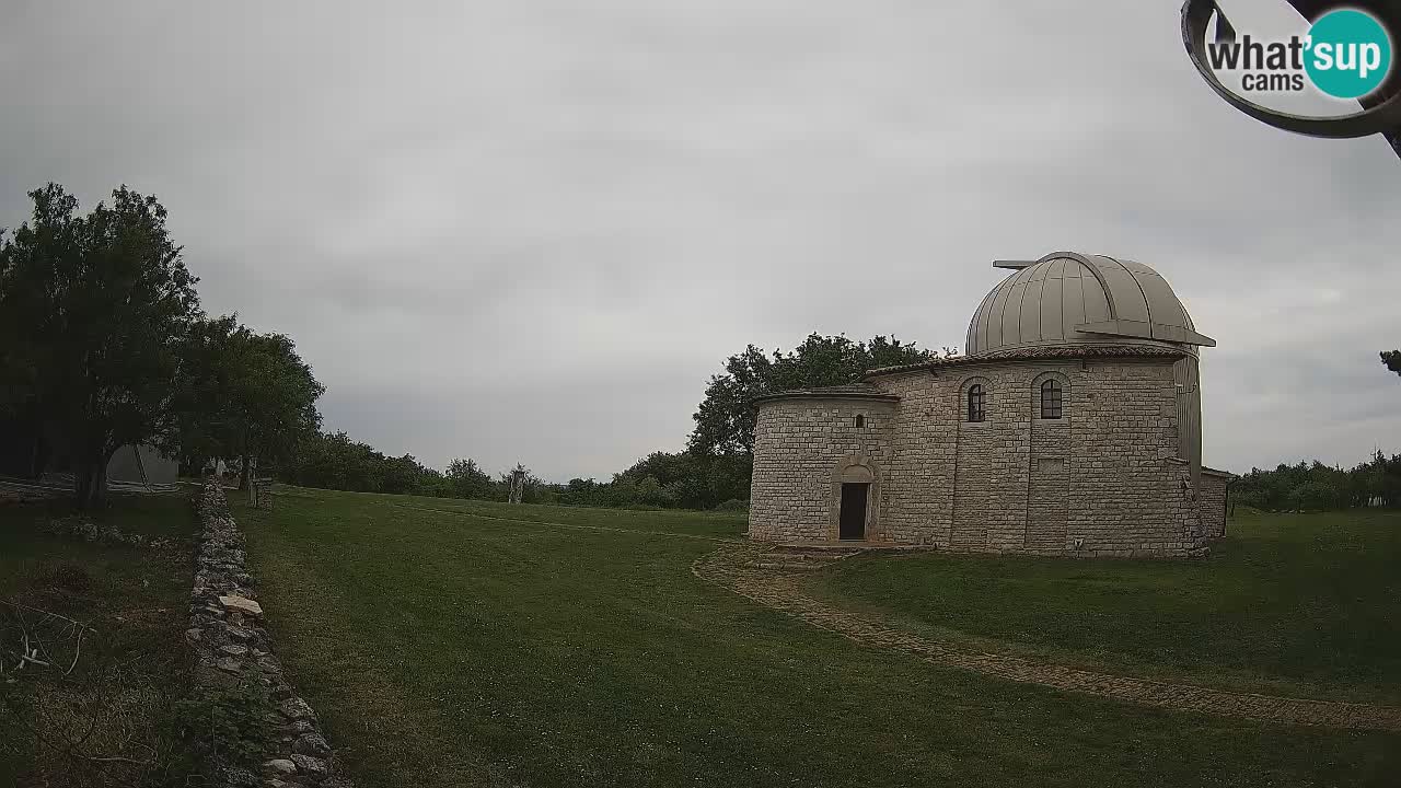 Višnjanska opservatorijska web kamera: Zavirite u svemir s poluotoka Istre, Hrvatska