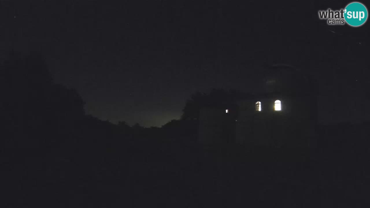 Višnjanska observatorijska spletna kamera: Opazujte vesolje iz Istre, Hrvaška