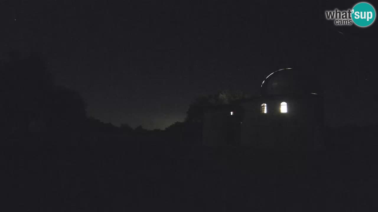 Višnjanska observatorijska spletna kamera: Opazujte vesolje iz Istre, Hrvaška