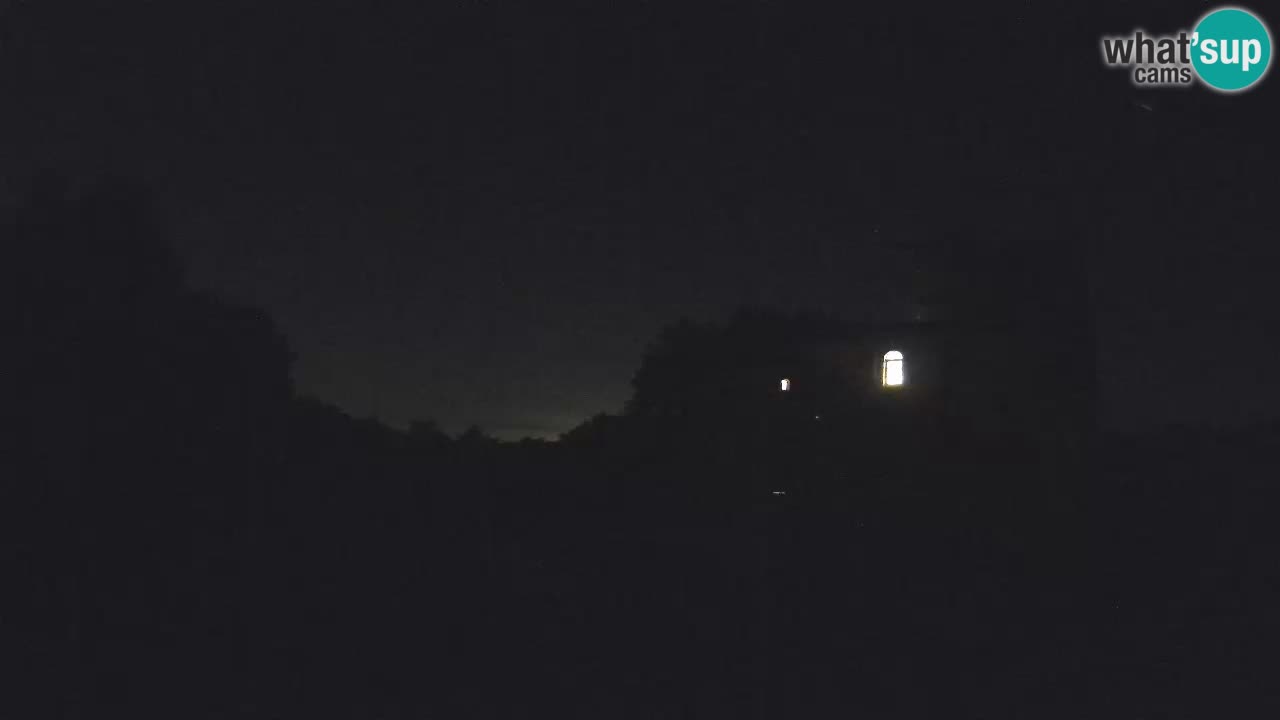 Višnjanska opservatorijska web kamera: Zavirite u svemir s poluotoka Istre, Hrvatska