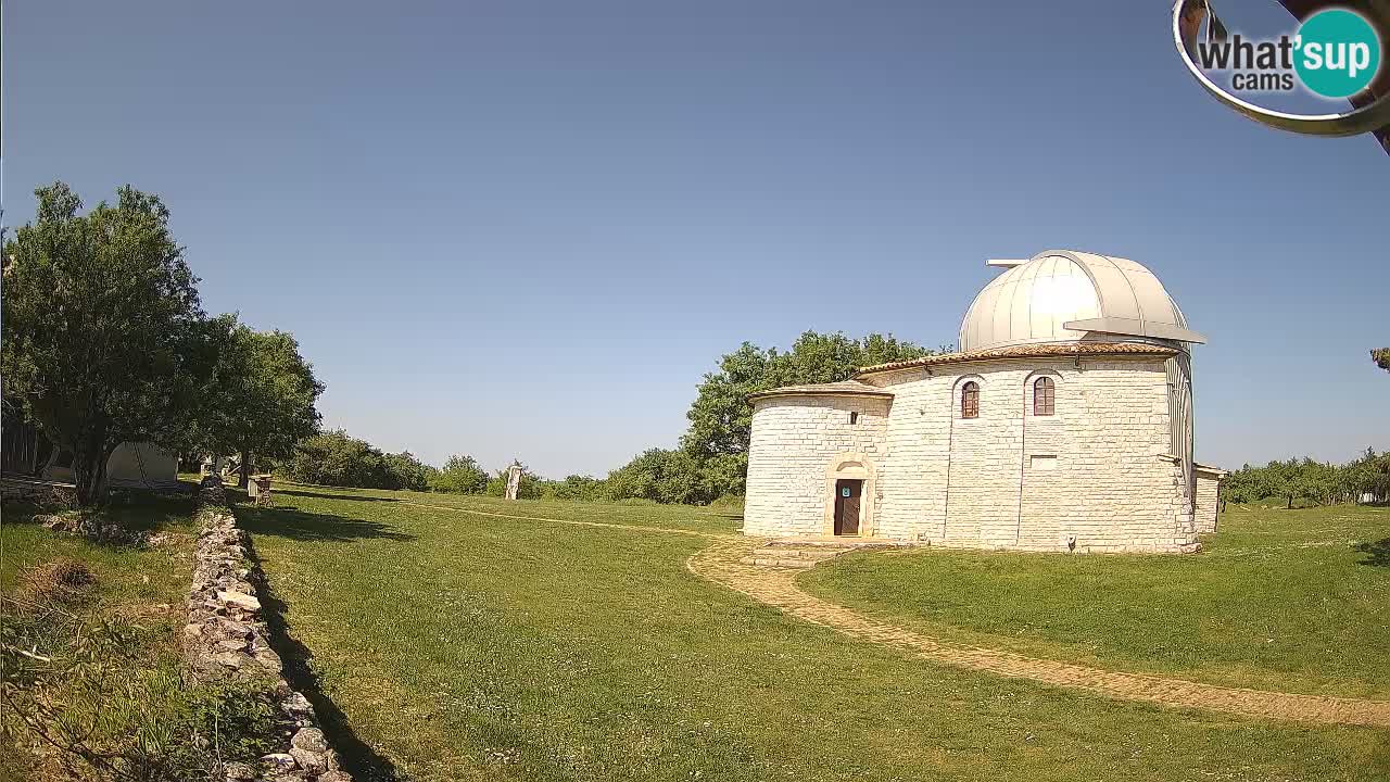 Višnjanska observatorijska spletna kamera: Opazujte vesolje iz Istre, Hrvaška