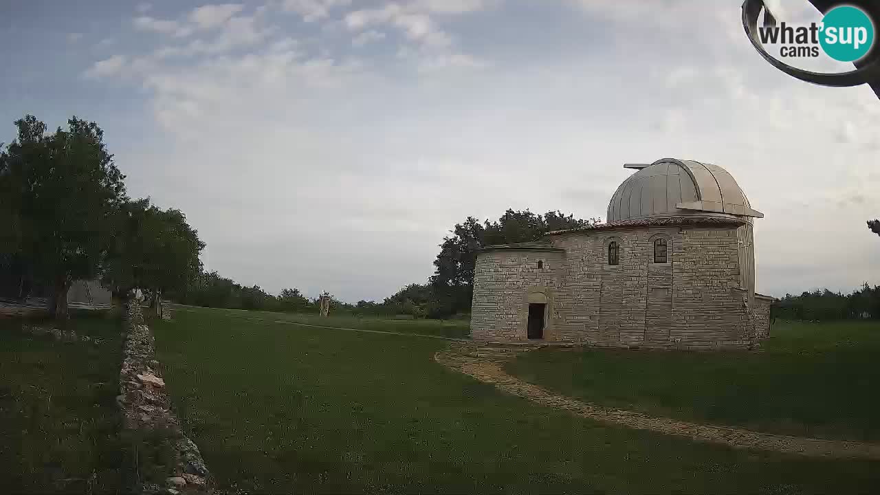 Webcam del Observatorio de Višnjan: Contempla el cosmos desde Istria, Croacia