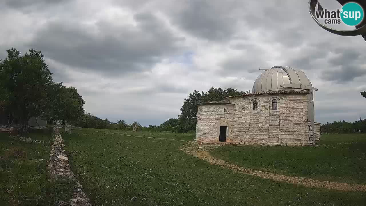 Višnjan Observatory Webcam: Gaze into the Cosmos from Istria, Croatia