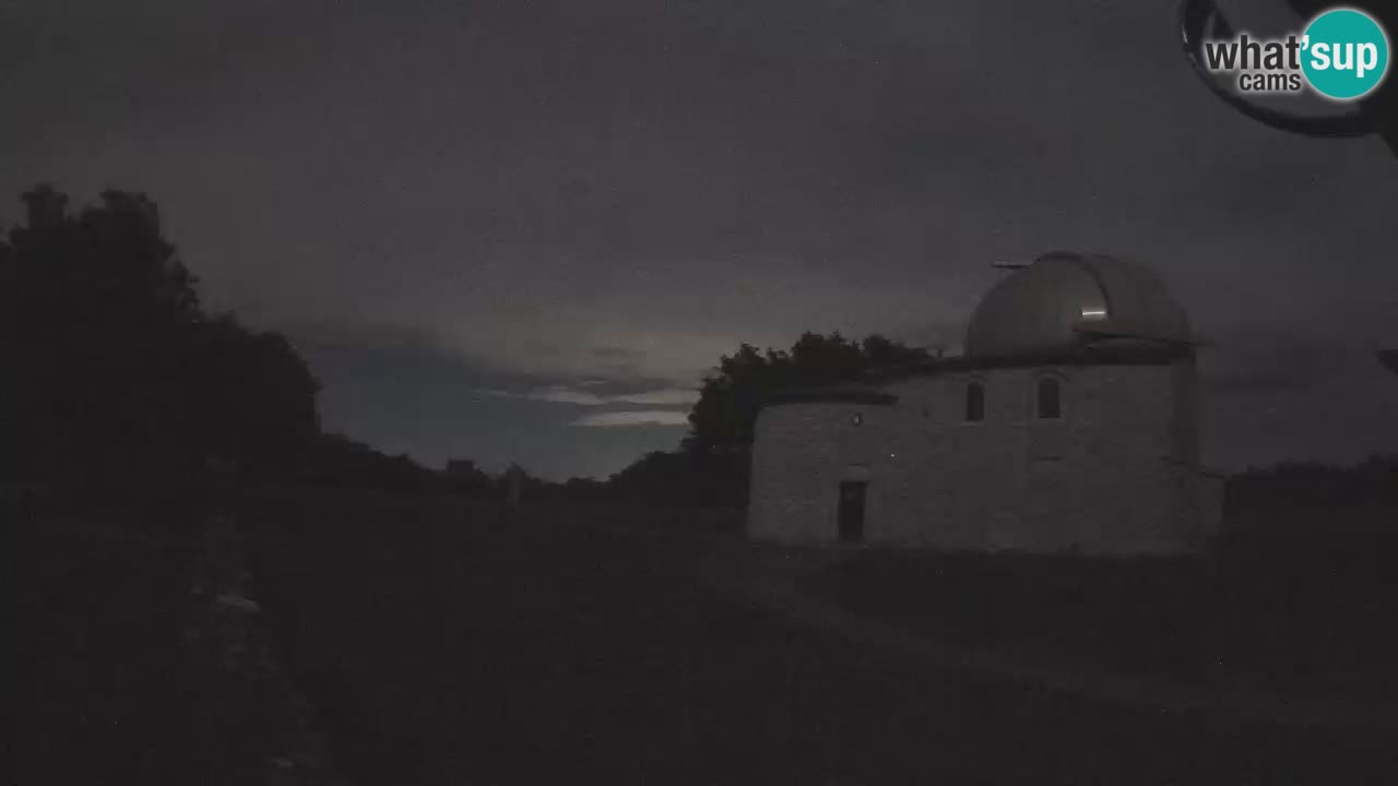Višnjan Observatory Webcam: Gaze into the Cosmos from Istria, Croatia