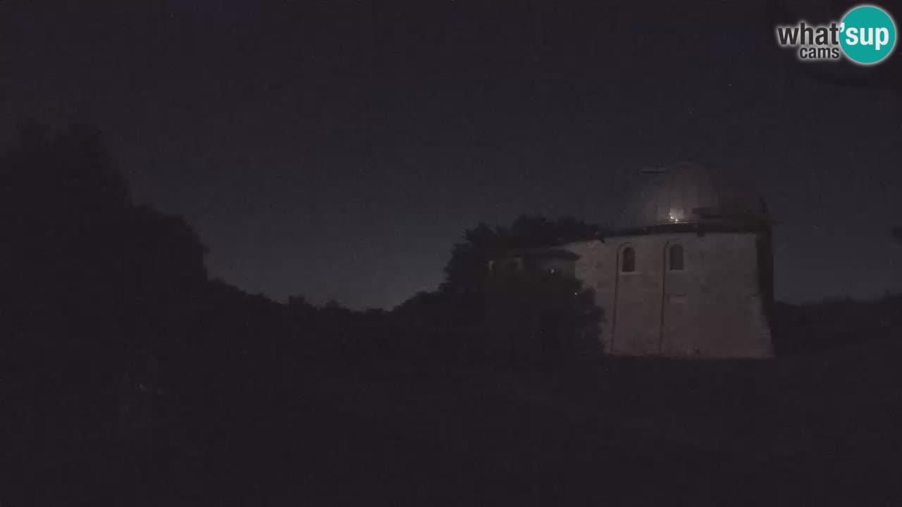 Višnjan Observatory Webcam: Gaze into the Cosmos from Istria, Croatia