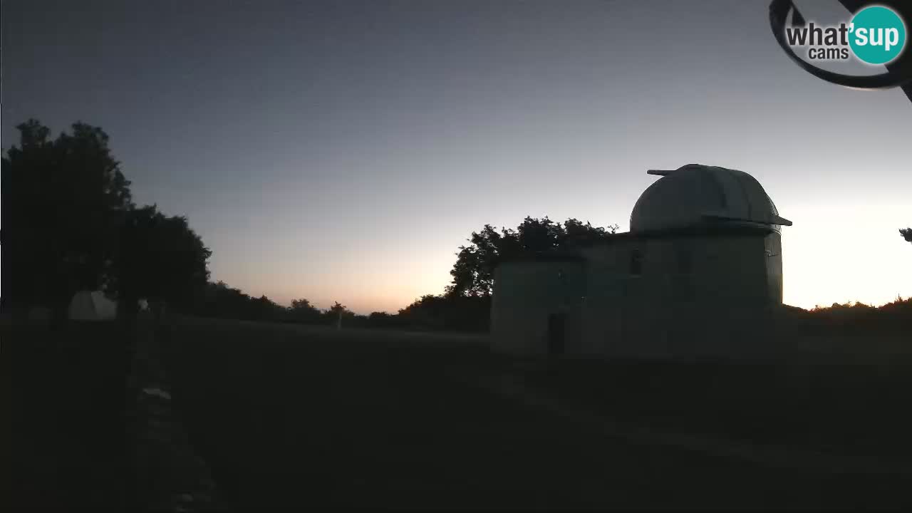 Višnjanska opservatorijska web kamera: Zavirite u svemir s poluotoka Istre, Hrvatska