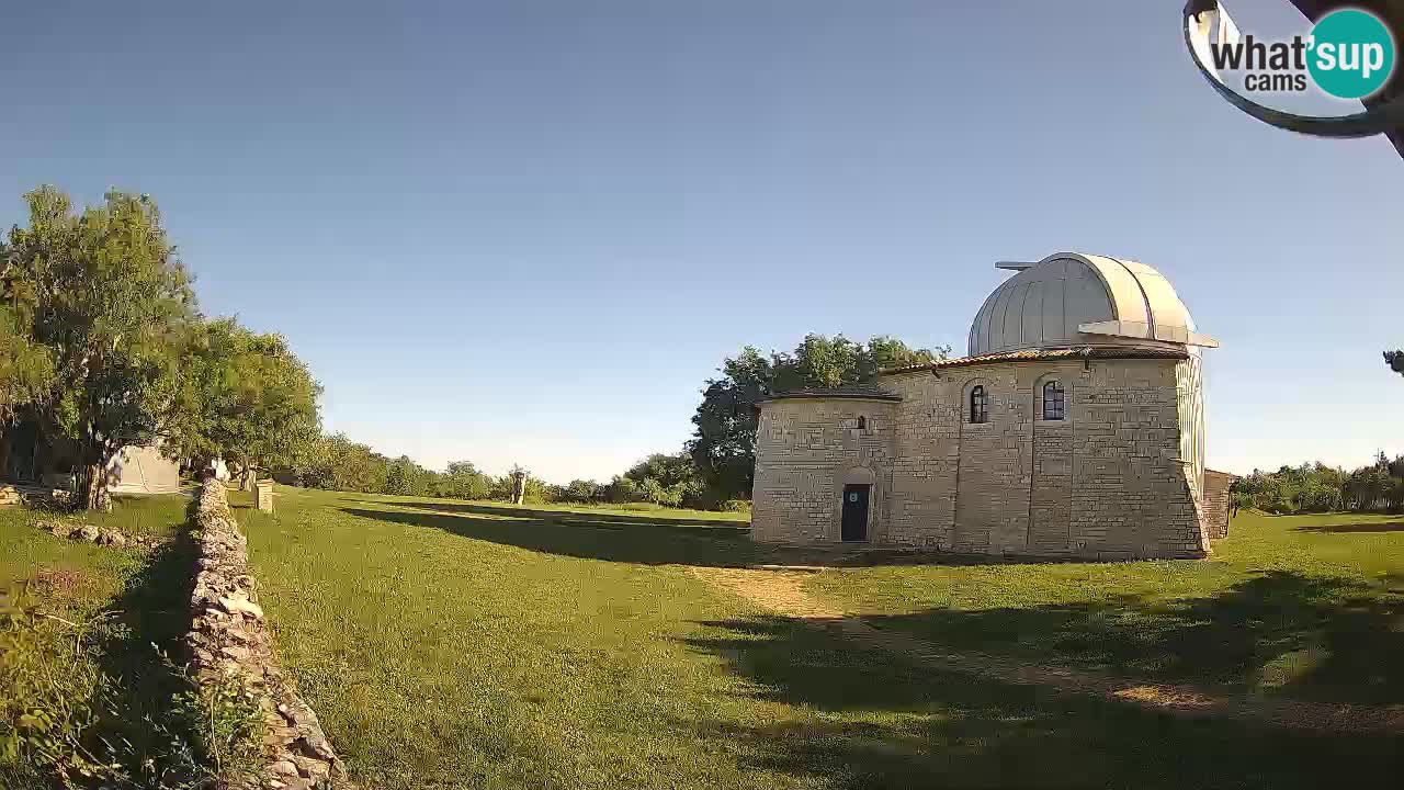 Višnjanska observatorijska spletna kamera: Opazujte vesolje iz Istre, Hrvaška